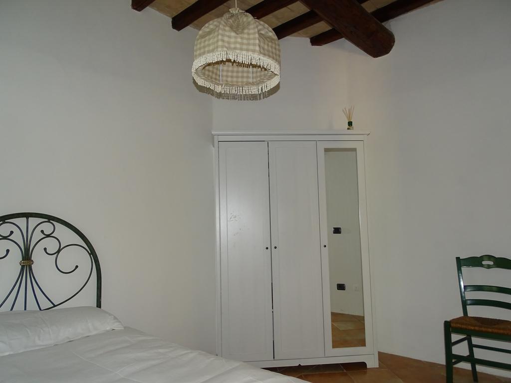 La Vecchia Stalla B&B Narni Exterior foto